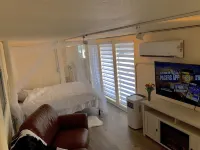 Studio Condo above downtown Gym- close to Gorge