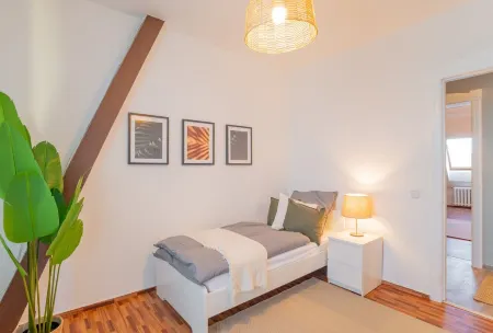 Spacious Apartment in Strausberg - Sleeps 6