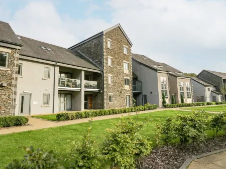 Watch Tree Apartment Отели рядом с достопримечательностью «Аквариум Лейкс»