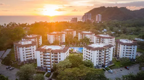 Costa Linda Condo 1.3