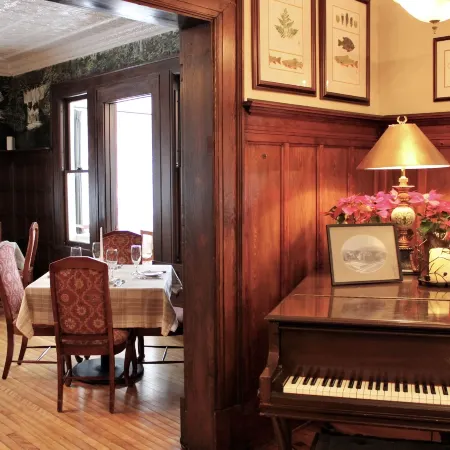 The Interlaken Inn