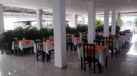 Hotel Cafe Plaza - พร้อมอาหารเช้า