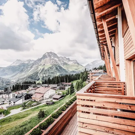 Hotel Goldener Berg