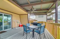 Hernando Beach Waterfront Home w/ Boat Dock & Deck - Homestays