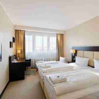 Hotel am Karlstor Rooms
