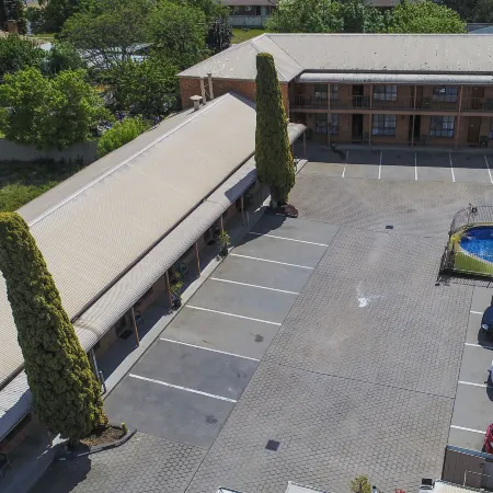Rodney Motor Inn