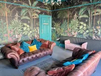 The Sheldon B&B - Free Private Parking Hotels in Eastbourne