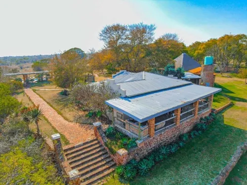 Kwathabisile Bush Retreat - Lodges