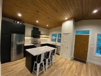 Welcome to Oak & Fern Suite