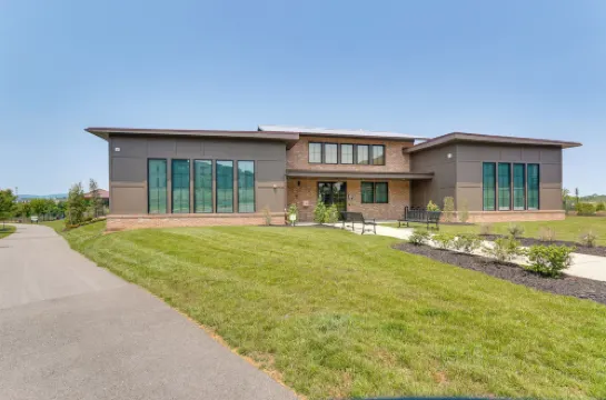 菲德里克聯排別墅帶陽台，靠近公園！