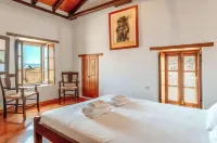 Goulas Traditional Guesthouse Hotels in Monemvasia