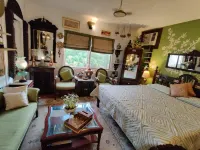 On the House Boutique Bed Breakfast with Terrace Garden Views Hotels in New Delhi