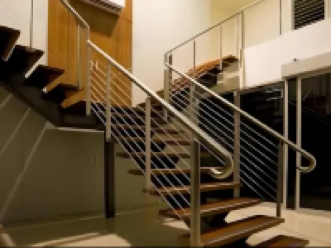 インダルジ アパートメンツ ラングツリー