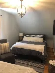 Cottage close to wineries Hotel in zona Andrews University Department of Communication