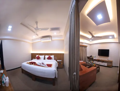 Senthil Residency Hotels in Sirumalai