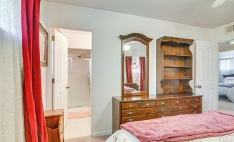 Walk to Downtown Page Hideaway with Patio