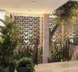 Deluxe Studio Suite in new Celebrity designed  Building, 2 blocks from beach.