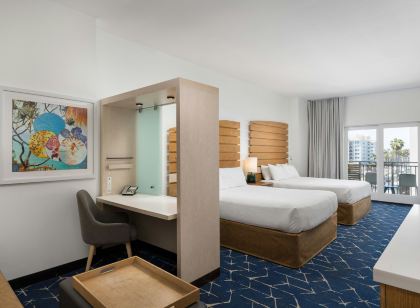 SpringHill Suites Oceanside Beach