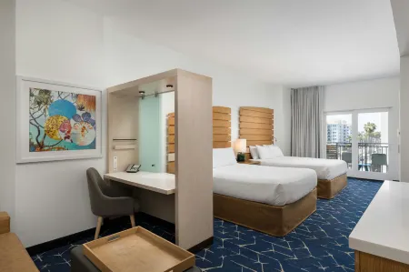 SpringHill Suites Oceanside Beach