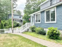 OOB family Beach House w/private yard and deck! Pet friendly, parking, 4/BR 2/BA