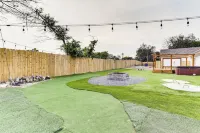 Texas Family Home w/ Hot Tub: 1 Mi to Lake Whitney - 3-Star