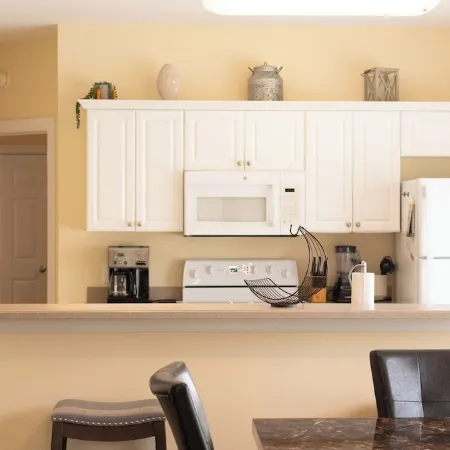 Charming 1-bedroom villa in Sunset Beach with Kitchen, AC, WiFi 3713