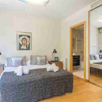 My Space Barcelona Pool City Center Rooms