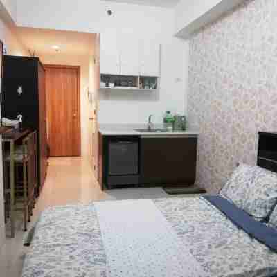 Grand Riviera Condotel infront of us embassy 17FL Rooms