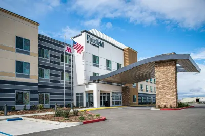 Fairfield Inn & Suites Winters Davis Отели в г. Йоло