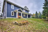 Fire Pit, Smart TV Waterfront Charlevoix Home - Parking