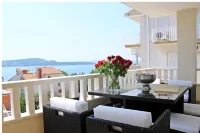 Casa Perisia - modern vacation apartment in a wonderful location with a view of the Adriatic Sea Hotels in Donji Seget