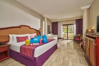 Family Selection at Grand Palladium Vallarta Resort & Spa - All Inclusive - 4-Sterne