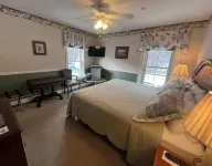 Echo Lake Inn فنادق في Ludlow