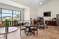Days Inn by Wyndham Fontana / Rialto Hotels in Fontana