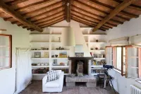 Stunning Tuscan Villa and Annexe