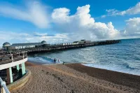 Newly refurbished two bedrooms flat Hotels in Saint Leonards