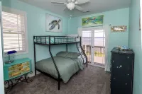 Kayak/Fish/Grill&Chill where River meets Ocean! Gameroom/Amenities/Pup Friendly!