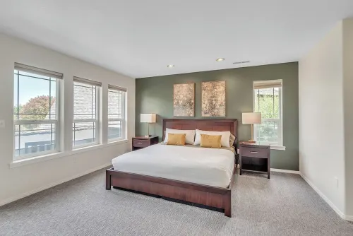 4 Bedroom Serene Escape for the Family with Dedicated Office and Loft Office