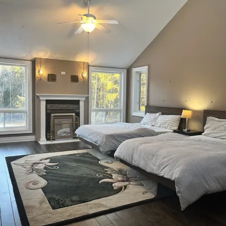Otters Cove 5 Bedroom Luxury Cottage
