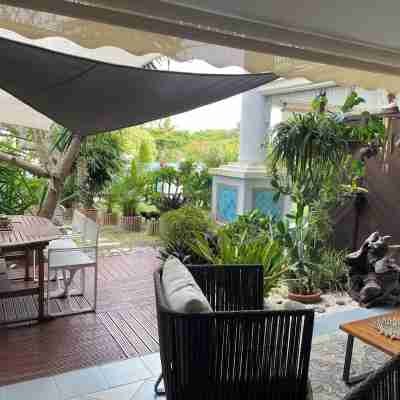 Grand Studio de 43 m2 Avec Terrasse Vous Offriront un Écrin de Verdure Hotel Exterior