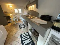 MAZET PROVENCAL NESTLED IN THE HEART OF THE LUBERON Hotels in Lagnes