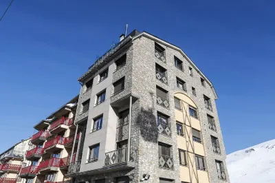 Apartamiento Hotel a 