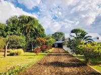 Villa SAIDIA with swimming pool, ideal for safe family vacations فنادق في 