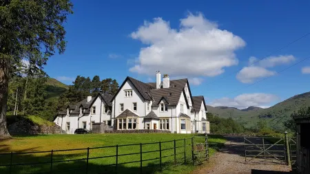 Luxury cottage in the heart of Loch Lomond and The Trossachs