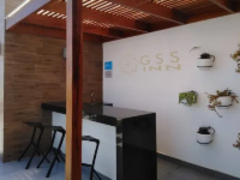 Fully equipped family apartment/ Oceanfront Condo. 聖米格爾酒店