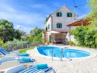 Villa in Sumartin Near Beach & Private Pool