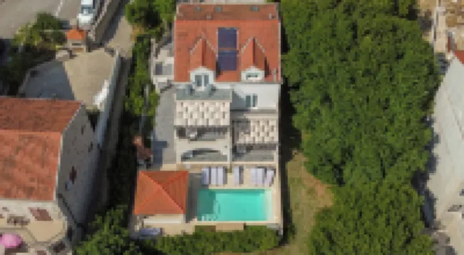 Villa Hedera X
