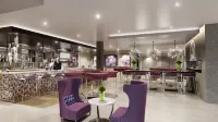 Homewood Suites by Hilton Ottawa Downtown - bar
