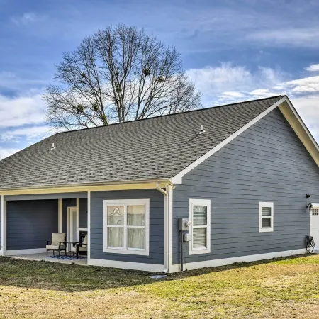 Newly Built Arab Abode Near Guntersville Lake