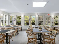 Charm on Main Hotels in Brewster
